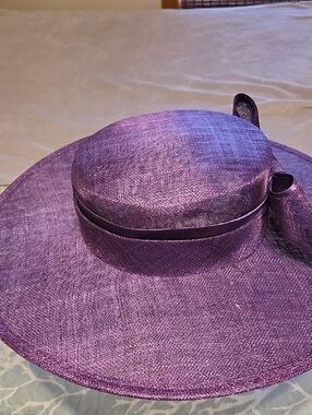 Elegant Purple Wide-Brim Women's Hat for Derby Day NWOT